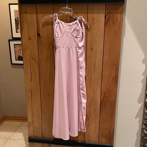 43 in. SHEIN Chic Light Pink Sleeveless Dress - Picture 1 of 5